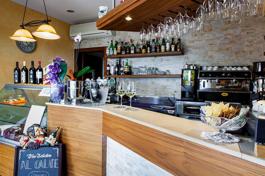 Osteria Da Cesare E Locanda Castel San Pietro Terme Bagian luar foto