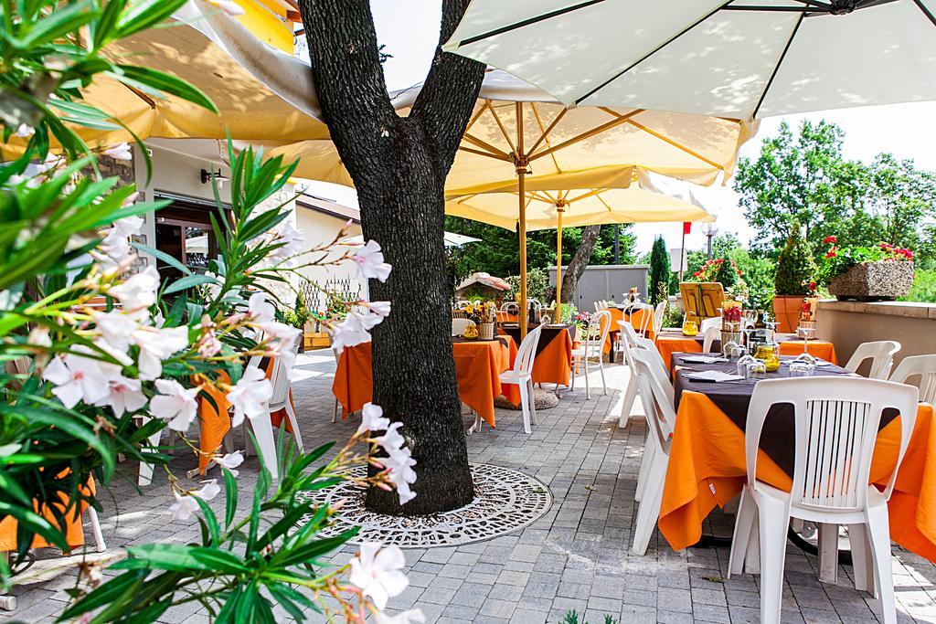 Osteria Da Cesare E Locanda Castel San Pietro Terme Bagian luar foto